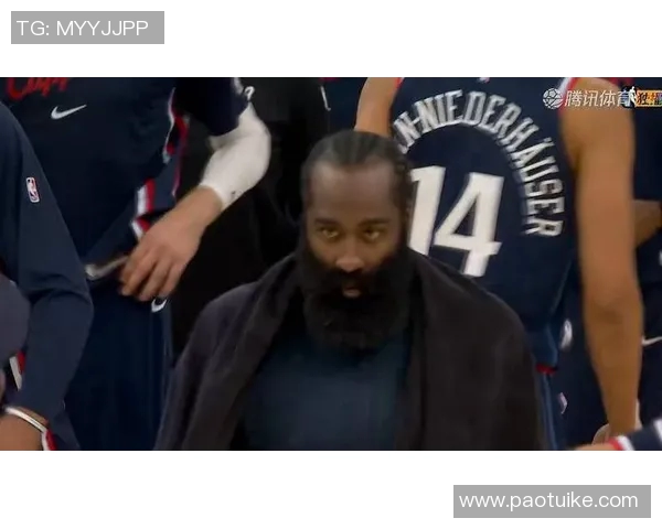 火箭惨败勇士：哈登全场20投4中砍下14分，战神跌落凡尘？