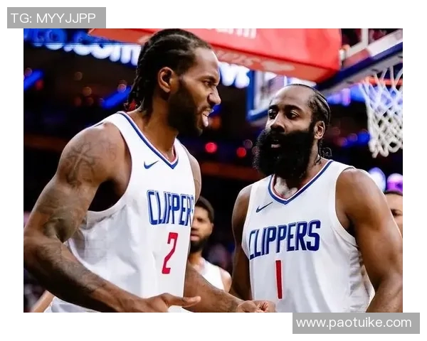 马刺主场再胜对手,锁定季后赛席位:勇士们的荣耀与挑战 马刺主场再胜对手,锁定季后赛席位:勇士们的荣耀与挑战