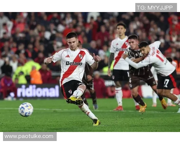 梅西回归巴萨首秀,助球队大胜马洛卡 梅西回归巴萨首秀,助球队大胜马洛卡