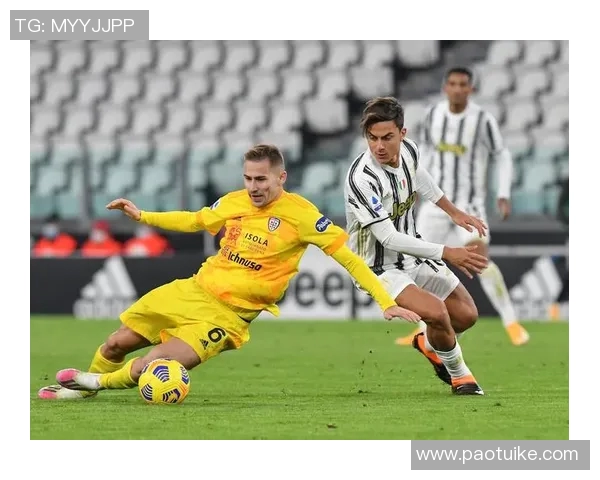 尤文图斯主场大胜卡利亚里，C罗梅开二度助球队豪取三分，继续保持领先优势