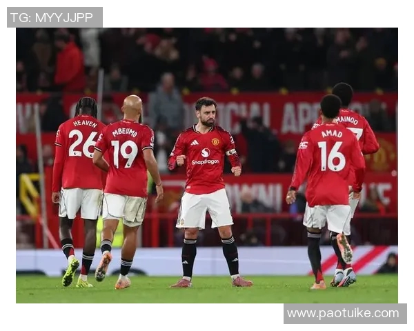 英超曼联主场战胜伯恩茅斯,魔力鸟带领球队逆转取胜 英超曼联主场战胜伯恩茅斯,魔力鸟带领球队逆转取胜