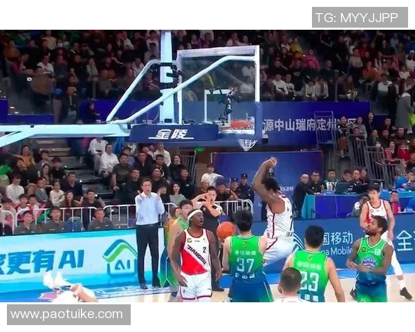 天津先行者新援詹姆斯梦幻首秀,火力全开砍下30分 天津先行者新援詹姆斯梦幻首秀,火力全开砍下30分