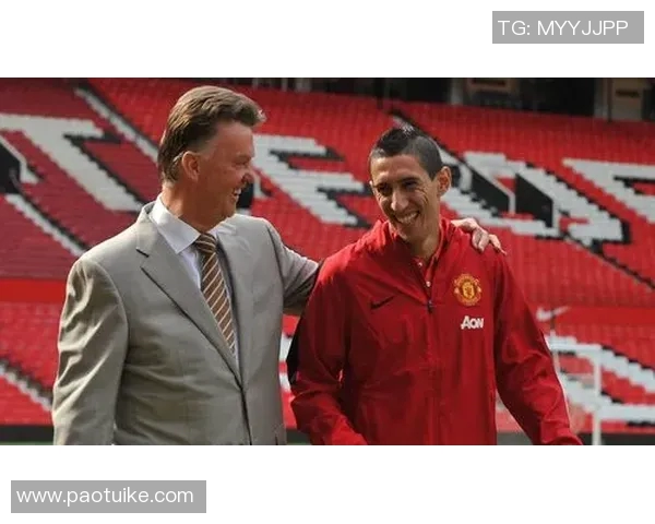 范加尔回应球迷质疑：我有信心让曼联重返巅峰