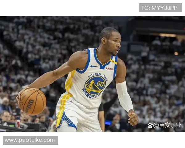 勇士队主帅透露球队策略：重点防守对手内线，提高三分出手频率